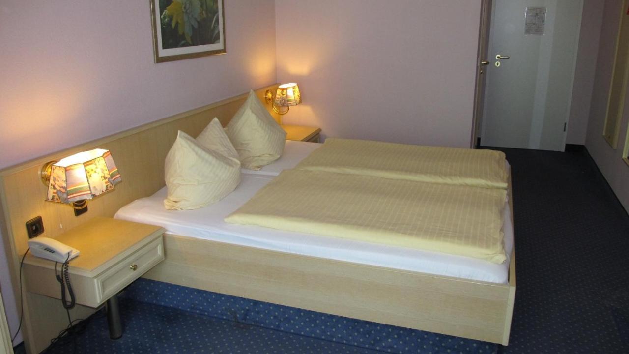 Brandiser Parkhotel Szoba fotó